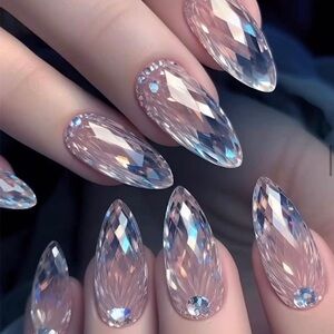 Crystal Clear Illusion Design Press-On Nail Art Set
